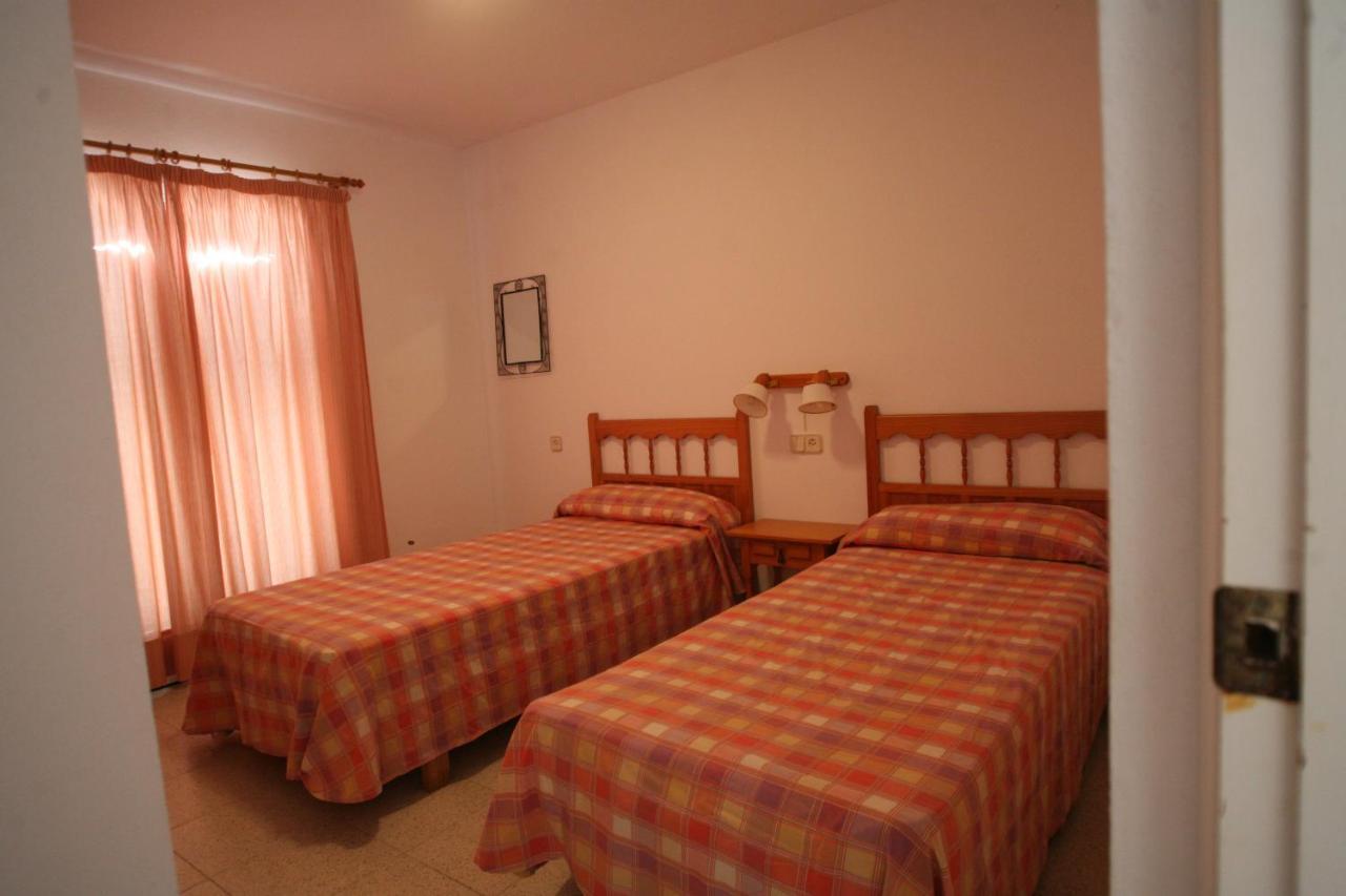 Villa Victor - Primera Linea Mar, Vista A Puesta De Sol 칼라엔블레인즈 외부 사진
